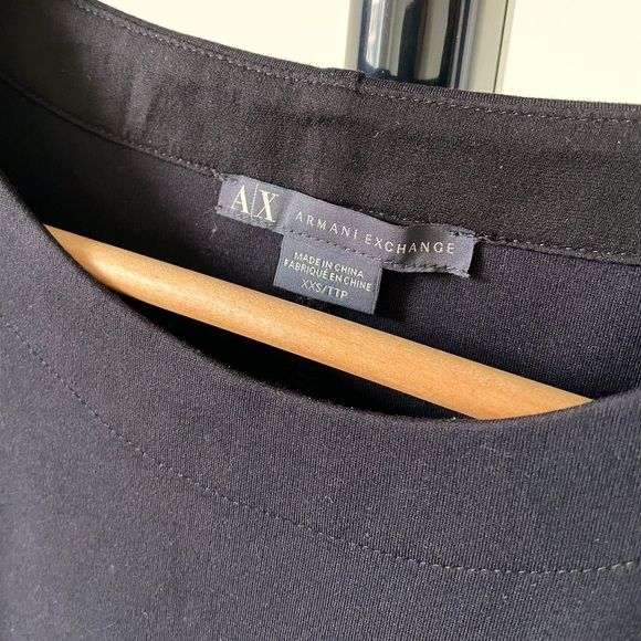 NWOT Armarni Exchange Peplum Top - Picture 3 of 5